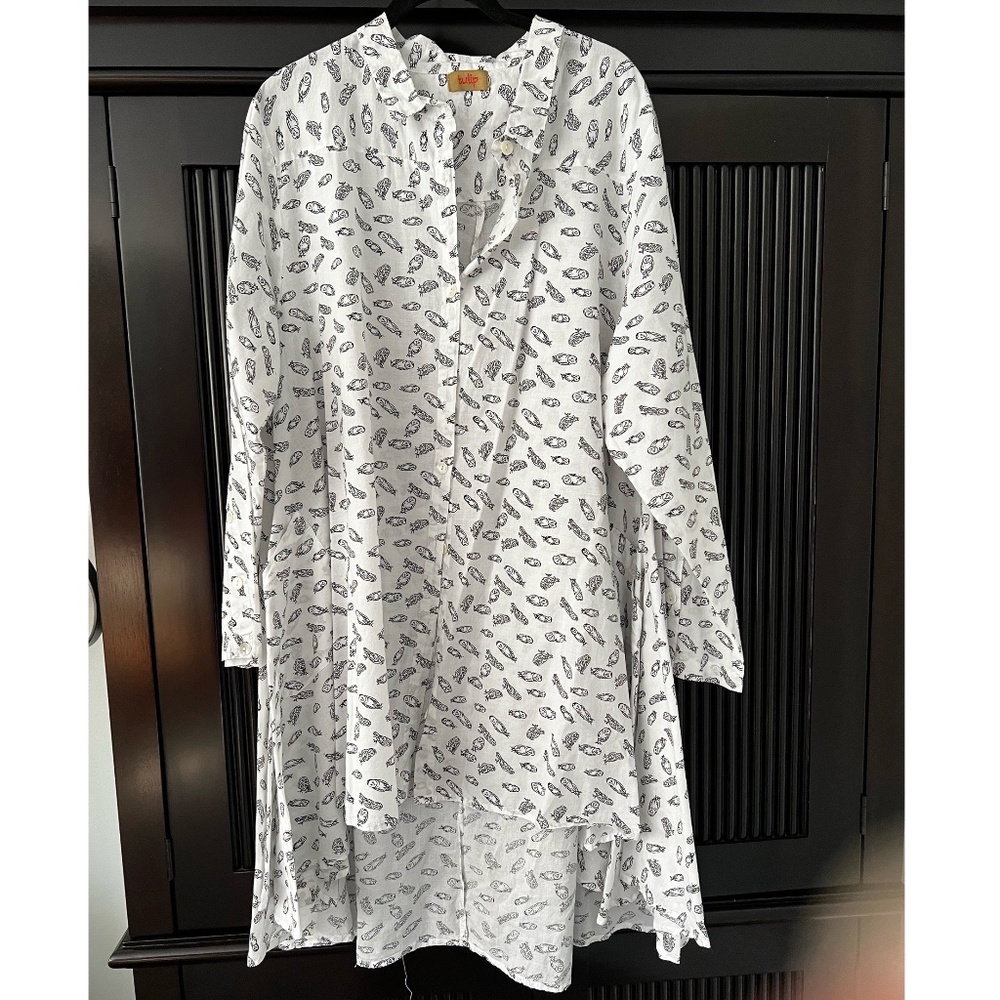 Tulip Demi Button Down Top, Owl Print, Size Large - image 1